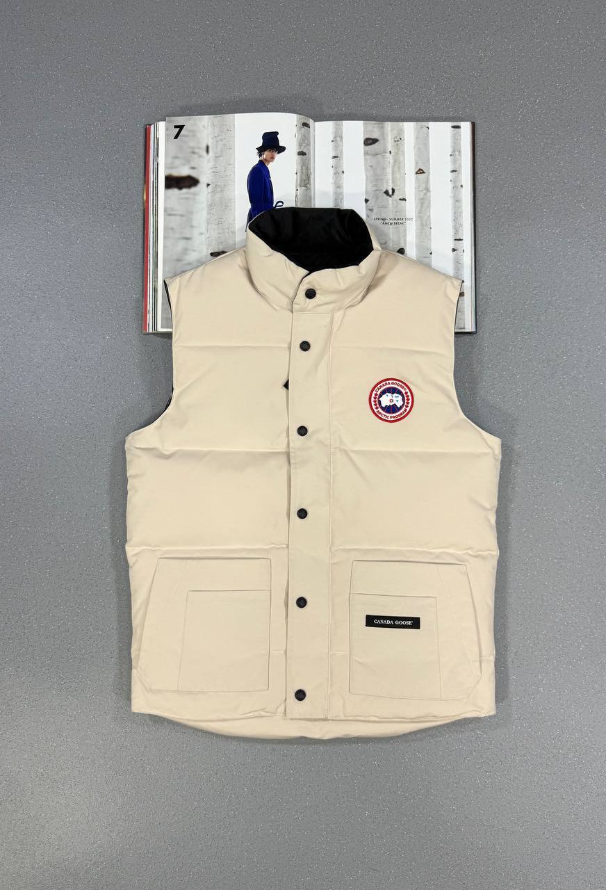 Canada Goose Freestyle Crew Gilets Logo Patch Mens Gilet in Multiple Colors UK Reps AAA Quality