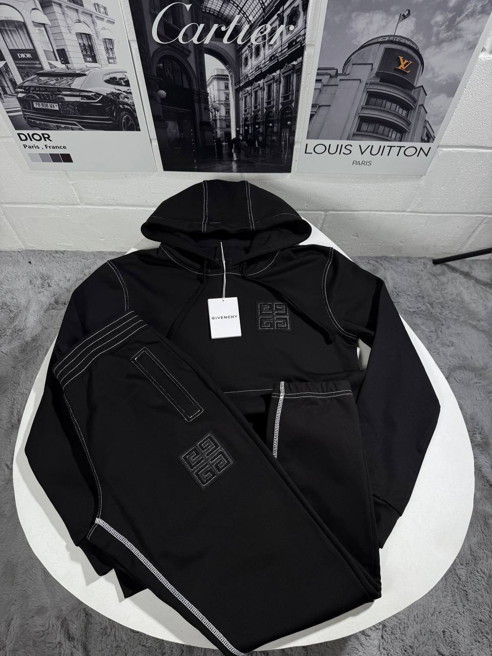 Givenchy 4G-Motif Boxy Fit with Pocket Base Mens Tracksuit in Black Best Sale UK Reps AAA Quality