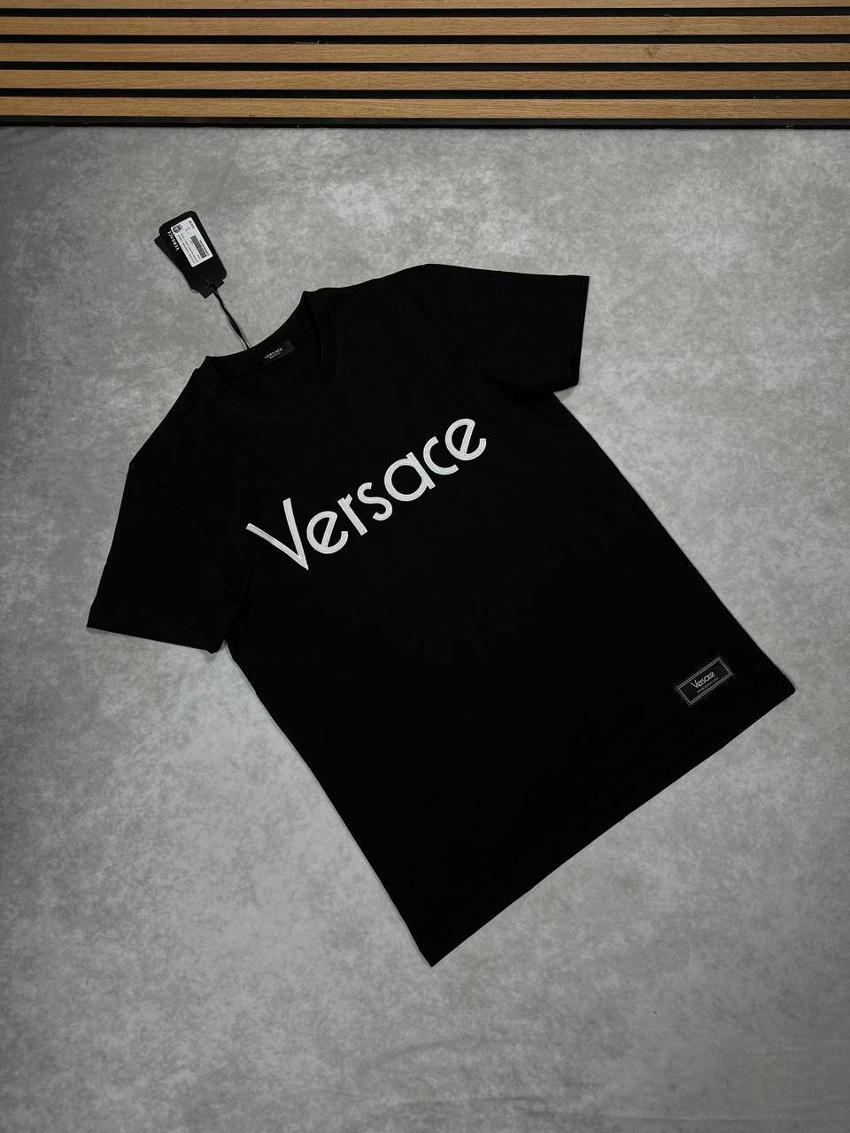 Versace Cotton Logo Embroidered Tribute Mens T-Shirts in 2 Colors UK Reps AAA Quality