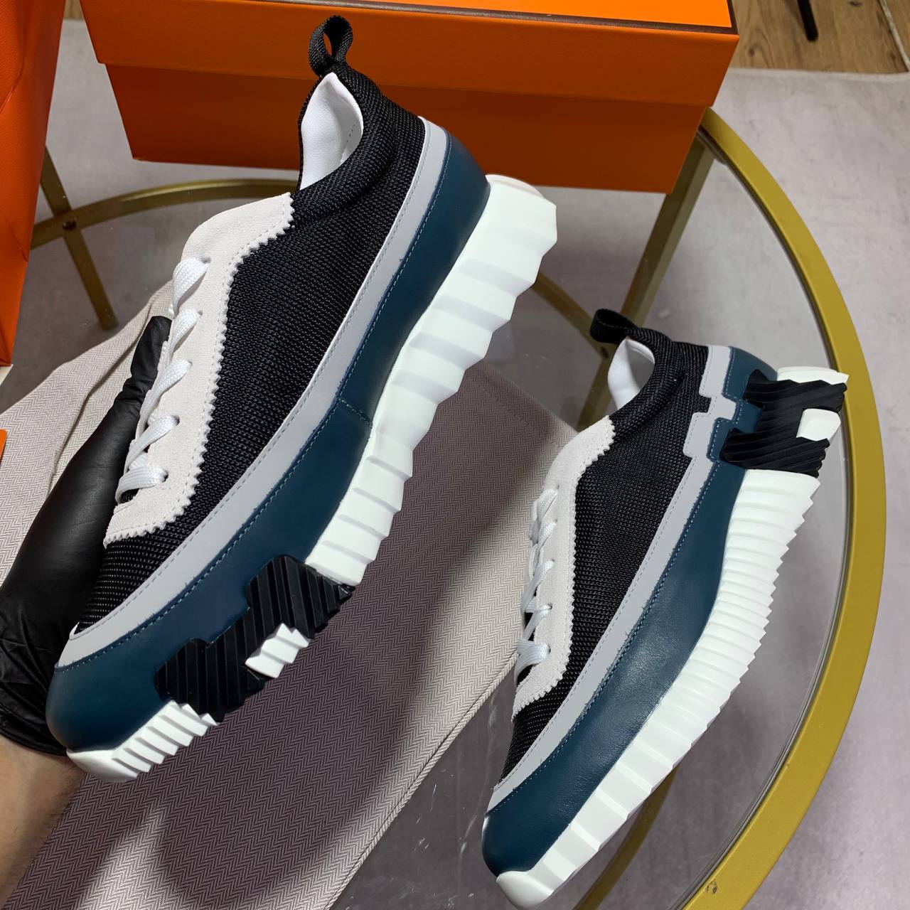 Hermes Black/Blue Bouncing Sneakers Men's Best Sale UK Reps AAA Quality