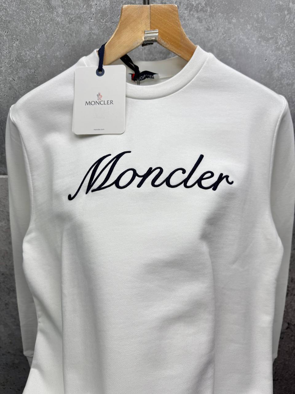 Moncler Embroidered Logo Cotton Jumpers in Multiple Colors Mens UK Reps AAA Quality