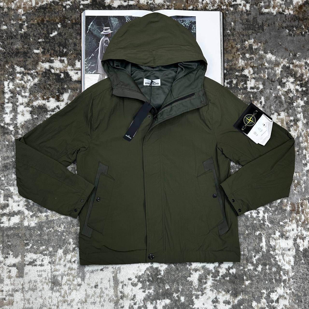 Stone Island Windproof Hooded Jacket With Anti-Drip Mens in Multiple Colors Best Sale UK Reps AAA Quality