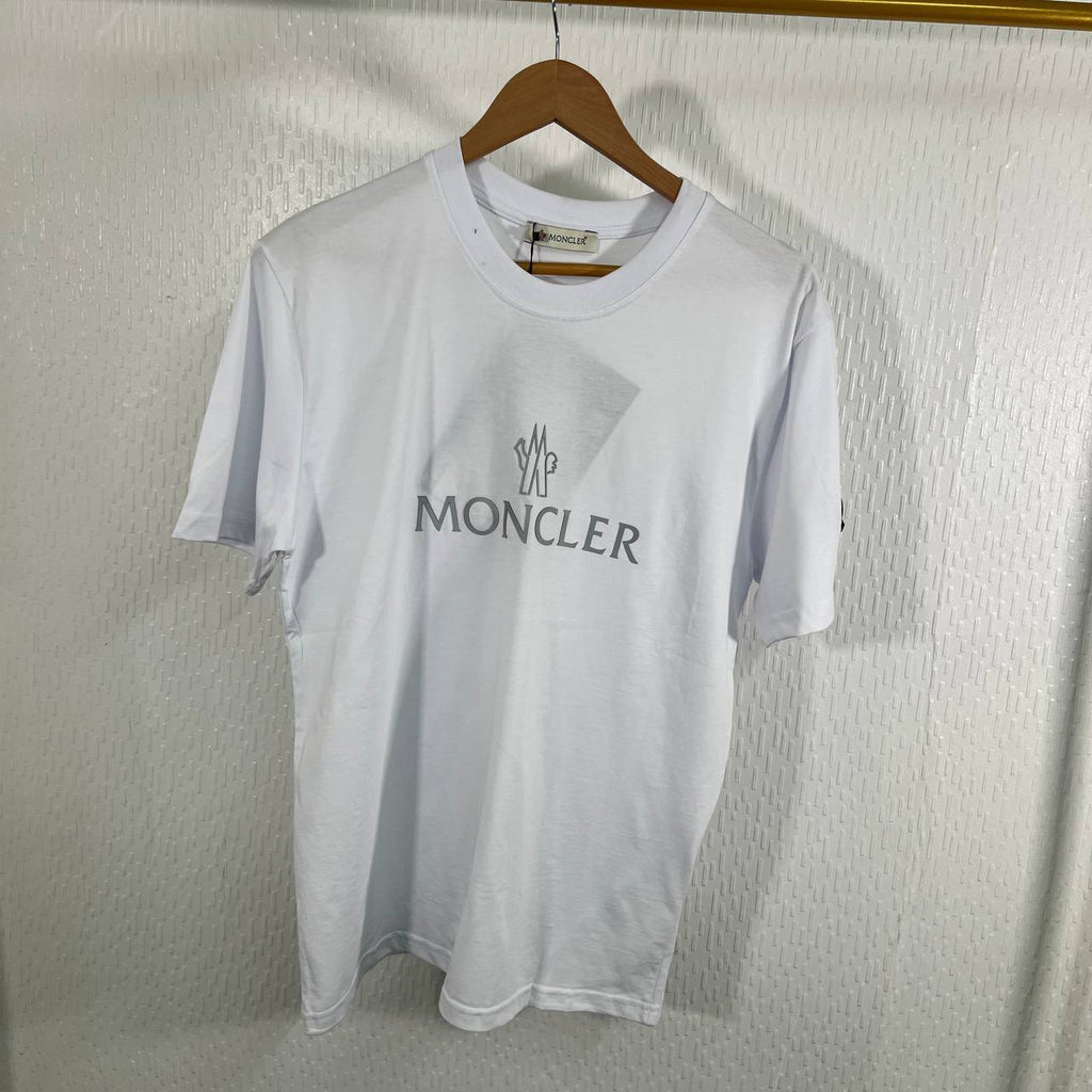 Moncler Reflective Logo Print T-Shirt Mens in 2 Colors Best Sale UK Reps AAA Quality