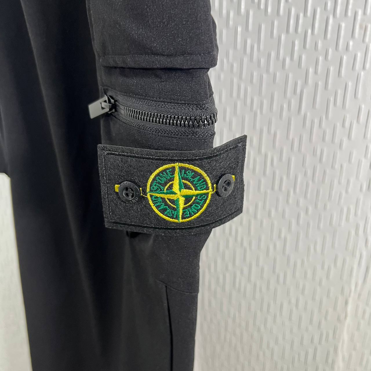 Stone Island Regular-Tapered-Fit Cargo with Zip Pockets Cargo Pants Mens in 2 Colors Best Sale UK Reps AAA Quality