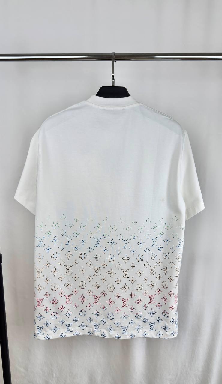 Louis Vuitton Monogram Gradient Embellished Short Sleeve T-Shirt Mens in 2 Colors Best Sale UK Reps AAA Quality