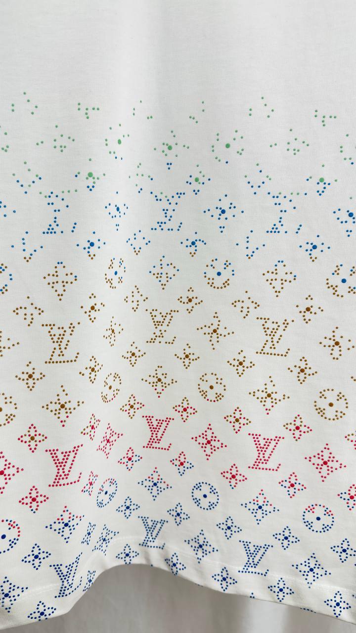 Louis Vuitton Monogram Gradient Embellished Short Sleeve T-Shirt Mens in 2 Colors Best Sale UK Reps AAA Quality