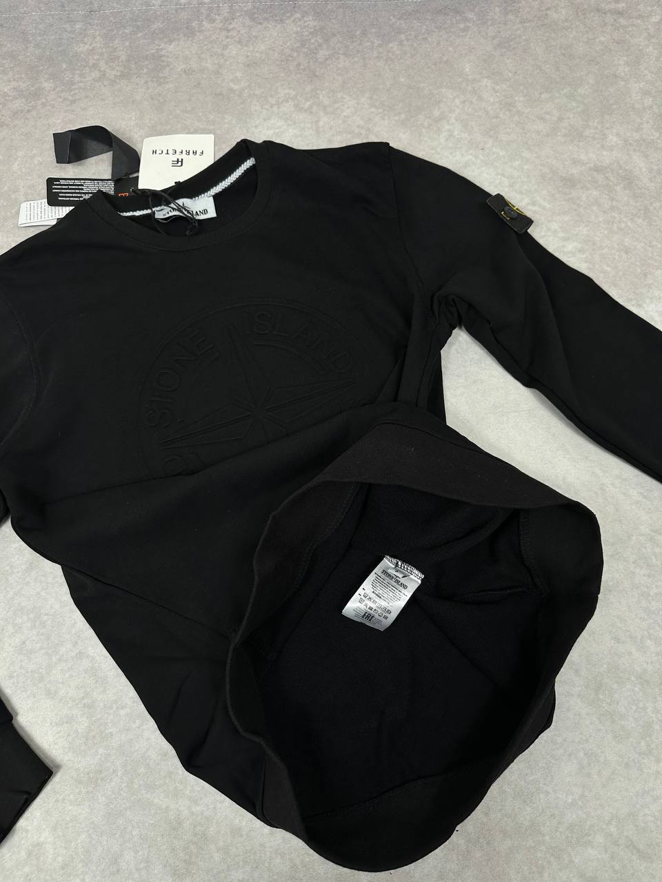 Stone Island Embossed Logo Jumpers Mens in 2 Colors Best Sale UK Reps AAA Quality