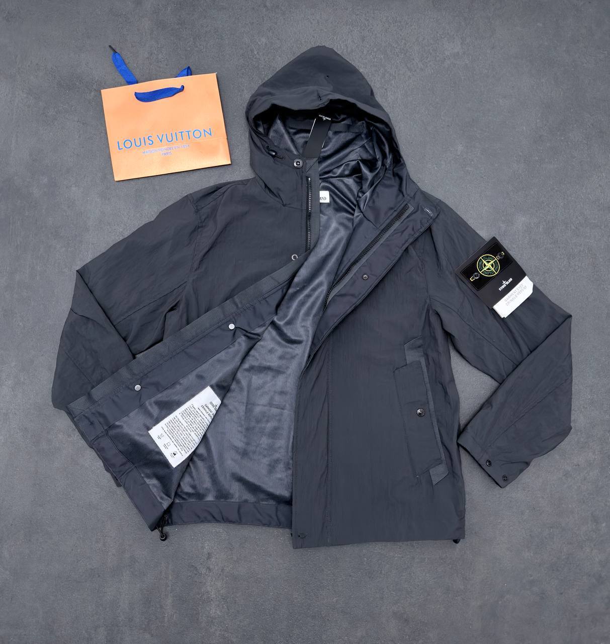 Stone Island Micro Twill Compass-Logo Hooded Jacket Mens in Multiple Colors Best Sale UK Reps AAA Quality