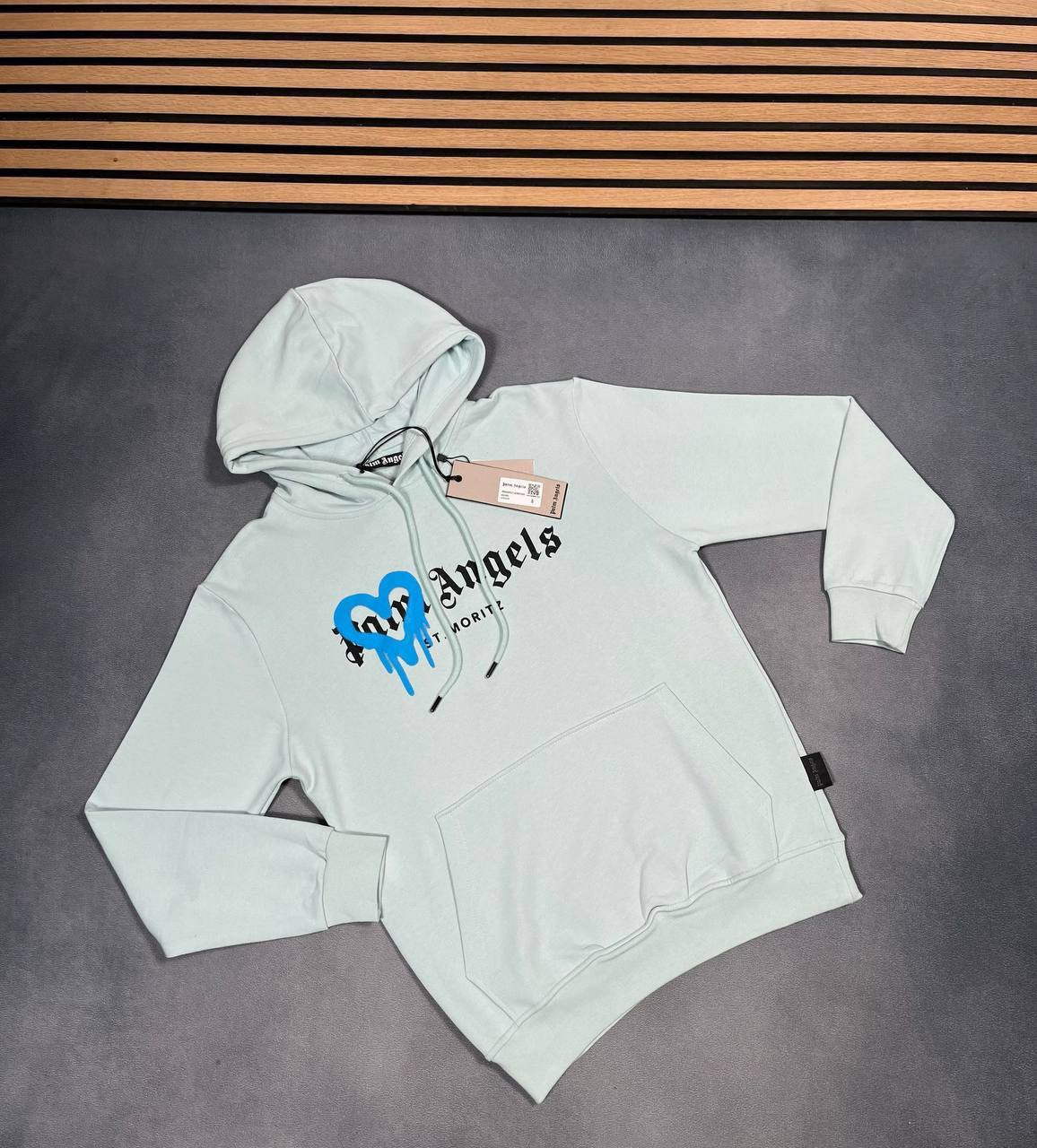 Palm Angels Moritz Heart Sprayed Hoodie Mens in Multiple Colors Best Sale UK Reps AAA Quality