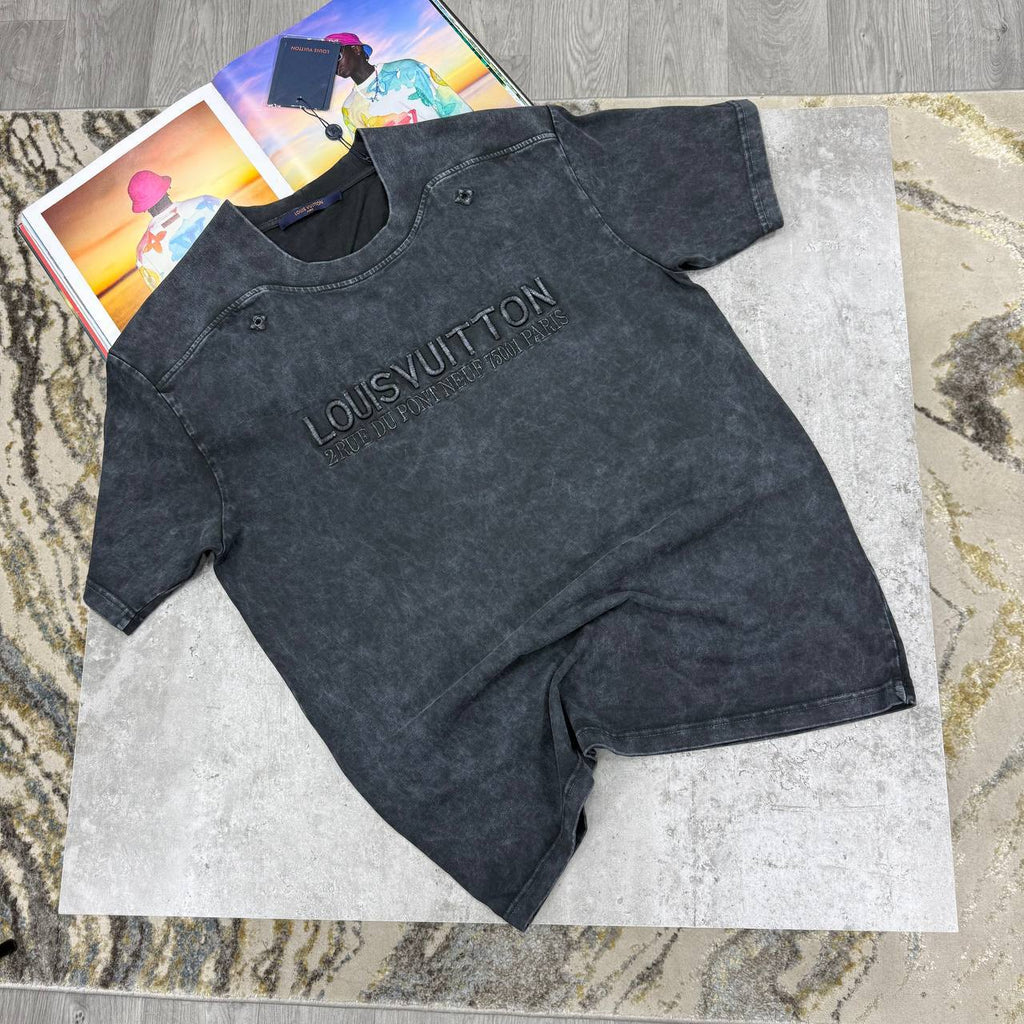 Louis Vuitton Skeleton Versity Embroidered Letter Logo Mens T-Shirts in Multiple Colors UK Reps AAA Quality