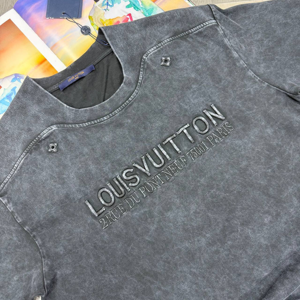 Louis Vuitton Skeleton Versity Embroidered Letter Logo Mens T-Shirts in Multiple Colors UK Reps AAA Quality