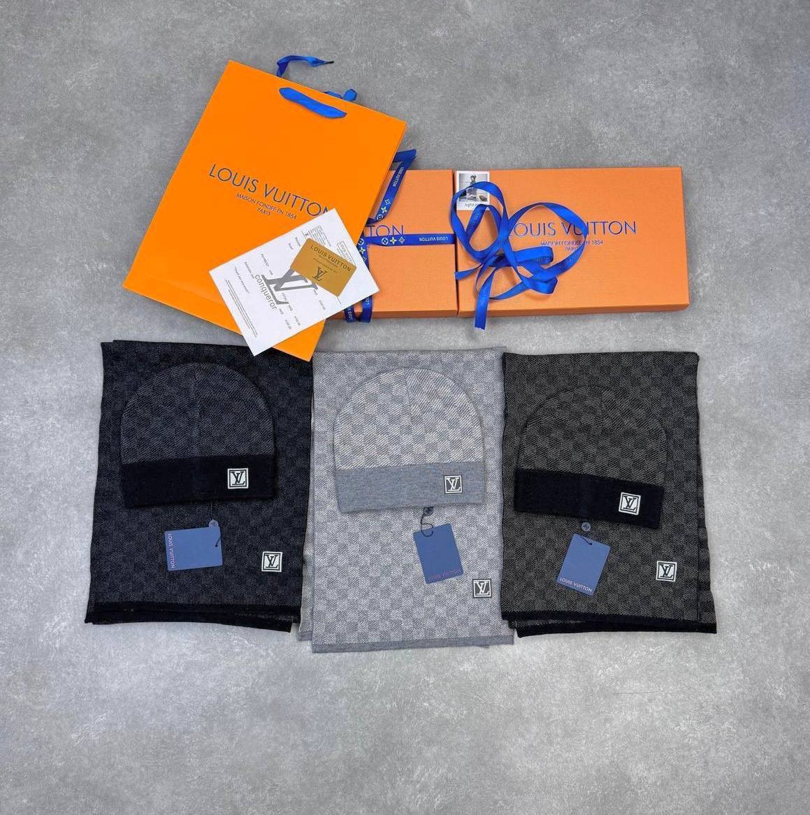 Louis Vuitton Monogram Cashmere Scarf & Cap Set Mens in Multiple Colors Best Sale UK Reps AAA Quality