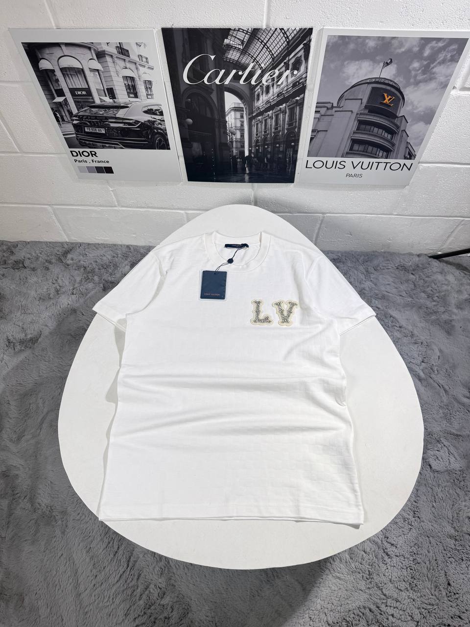 Louis Vuitton Embroidered Ready to Wear T-Shirts Mens in Multiple Colors UK Reps AAA Quality