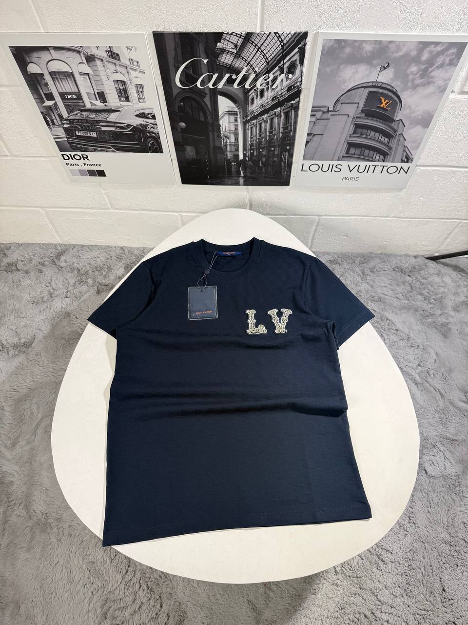 Louis Vuitton Embroidered Ready to Wear T-Shirts Mens in Multiple Colors UK Reps AAA Quality