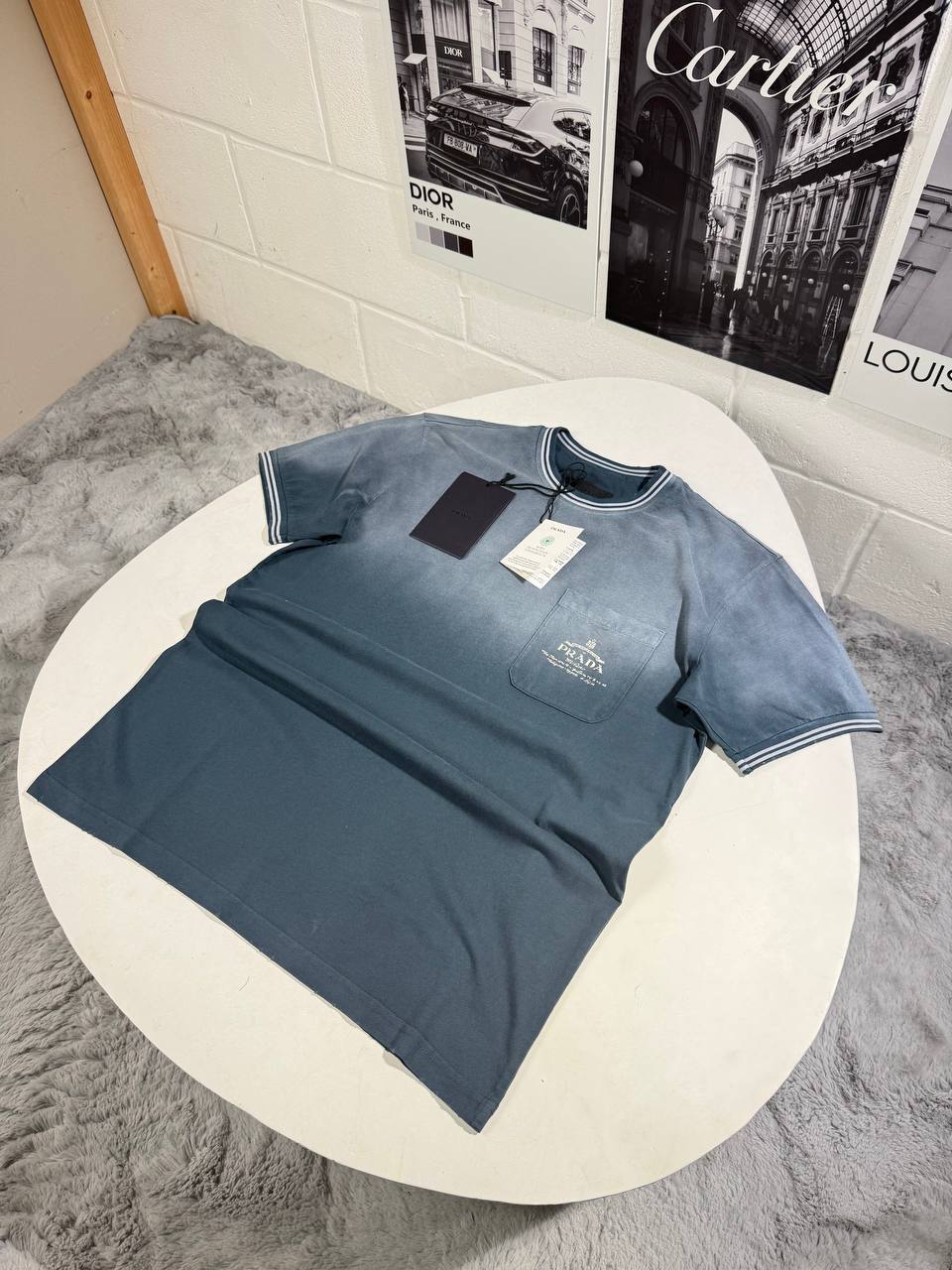 Prada Logo Old Effect Men's T-Shirts in 2 Colors Best Sale UK Reps AAA Quality