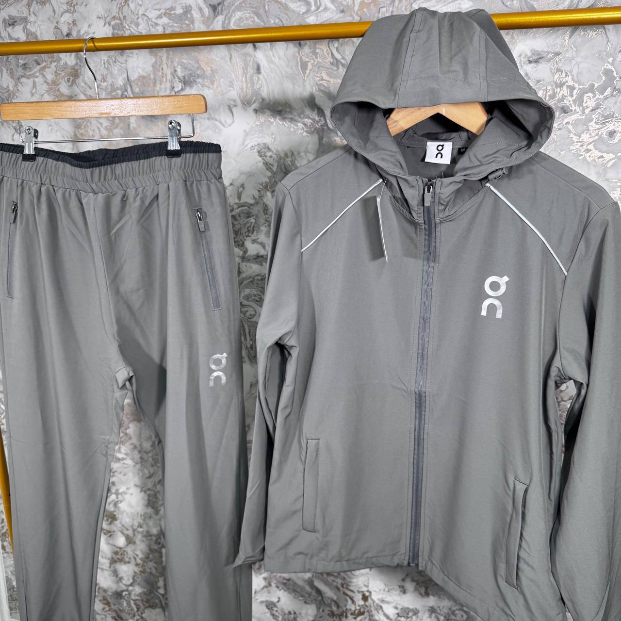 Cloud Monster On Running QC Core Hooded Tracksuits Mens Premium Quality in Multiple Colors Best Sale UK Reps AAA Quality