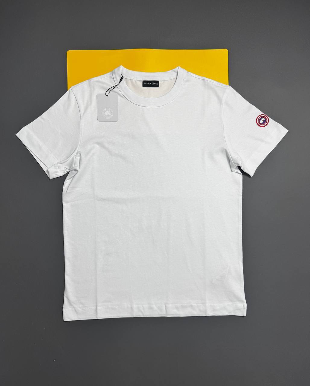 Canada Goose Fashion Short Sleeves T-shirts Mens with Logo in 2 Colors UK Reps AAA Quality