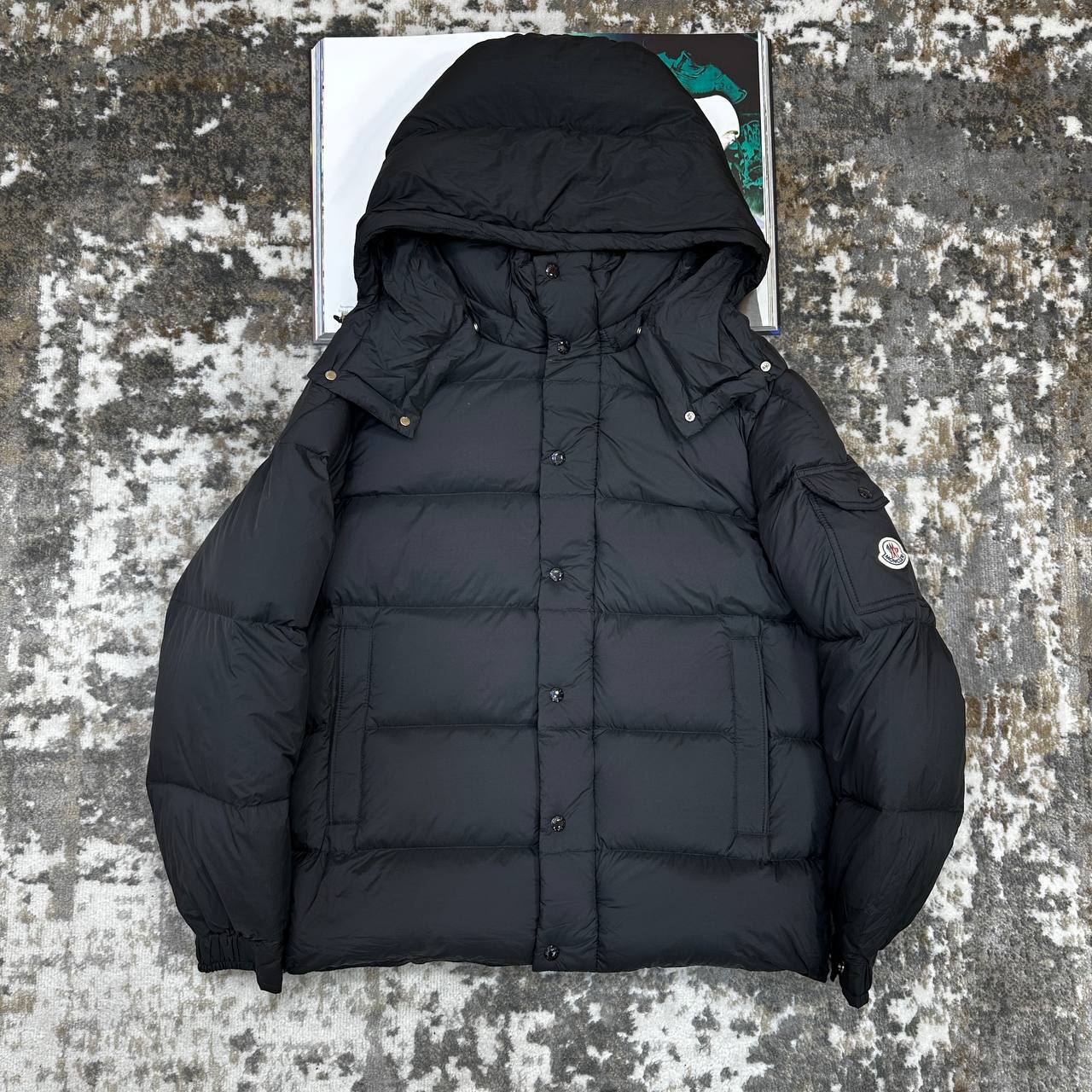 Moncler Vezere Quilted Down Jacket Mens in 2 Colors Best Sale UK Reps AAA Quality