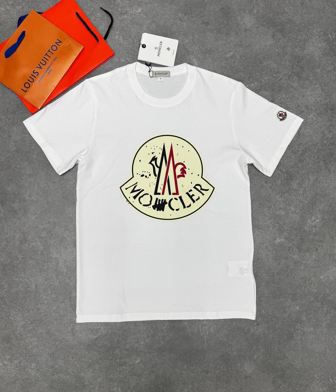 Moncler Logo Patch Short Sleeve T-Shirts Mens in 2 Colors UK Reps AAA Quality