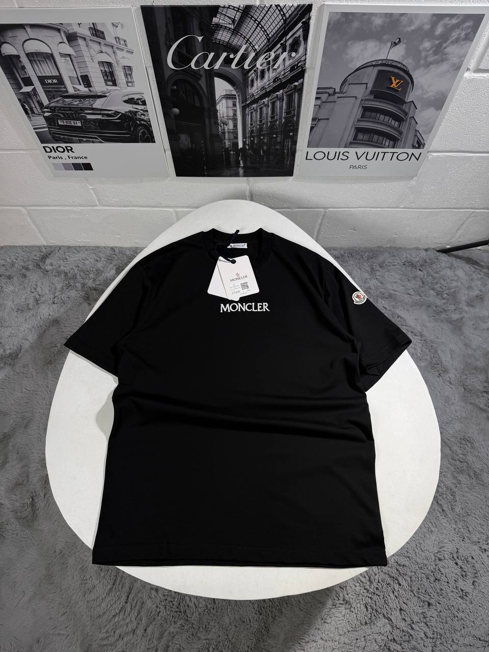 Moncler Men's Graphic T-Shirts in 2 Colors UK Reps AAA Quality