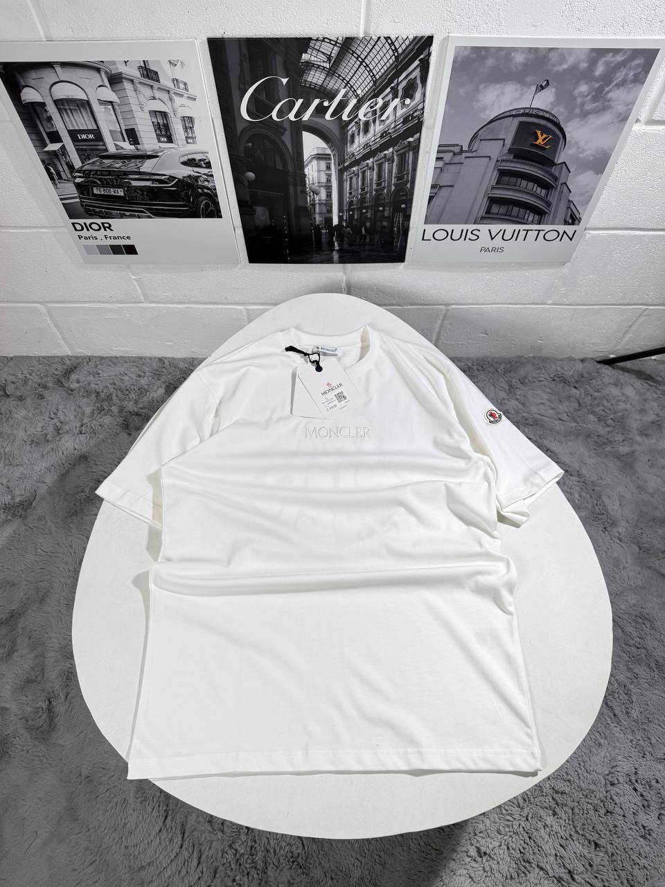 Moncler Men's Graphic T-Shirts in 2 Colors UK Reps AAA Quality