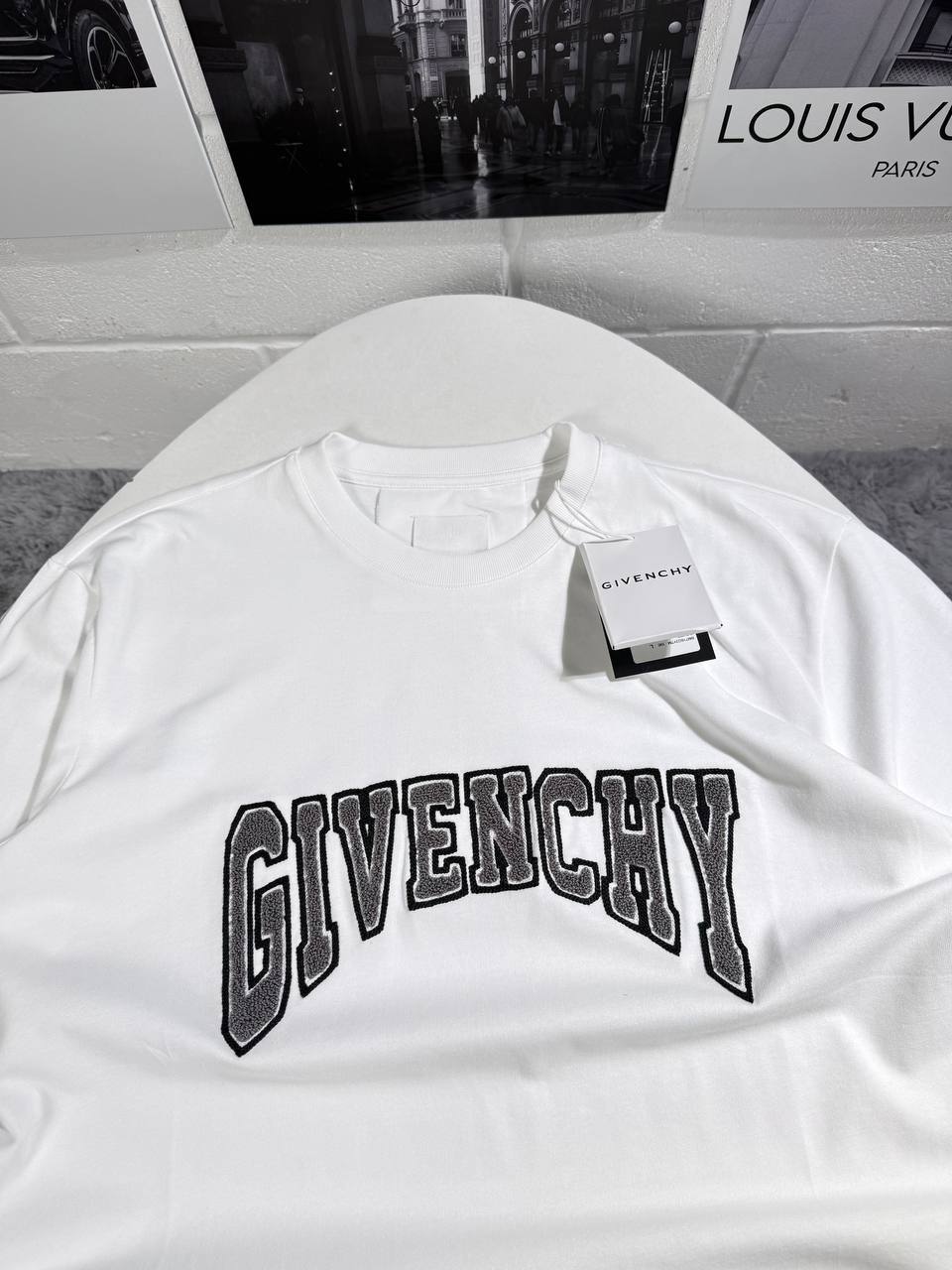 Givenchy Classic Logo Cotton T-shirts Men's in White Color UK Reps AAA Quality