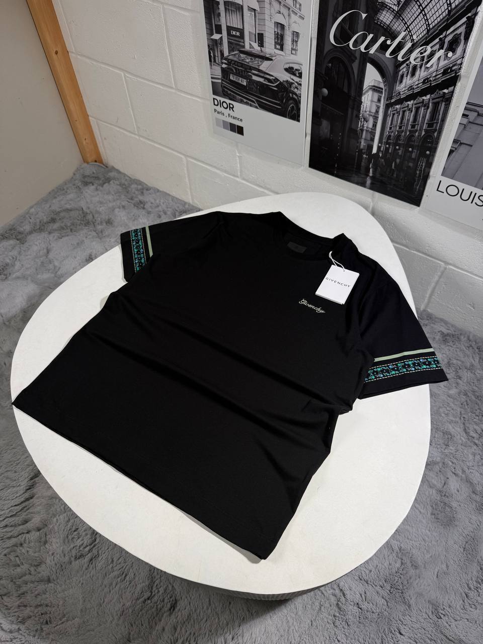 Givenchy Printed Logo Sleeve Cotton T-shirts Men's in 2 Colors UK Reps AAA Quality