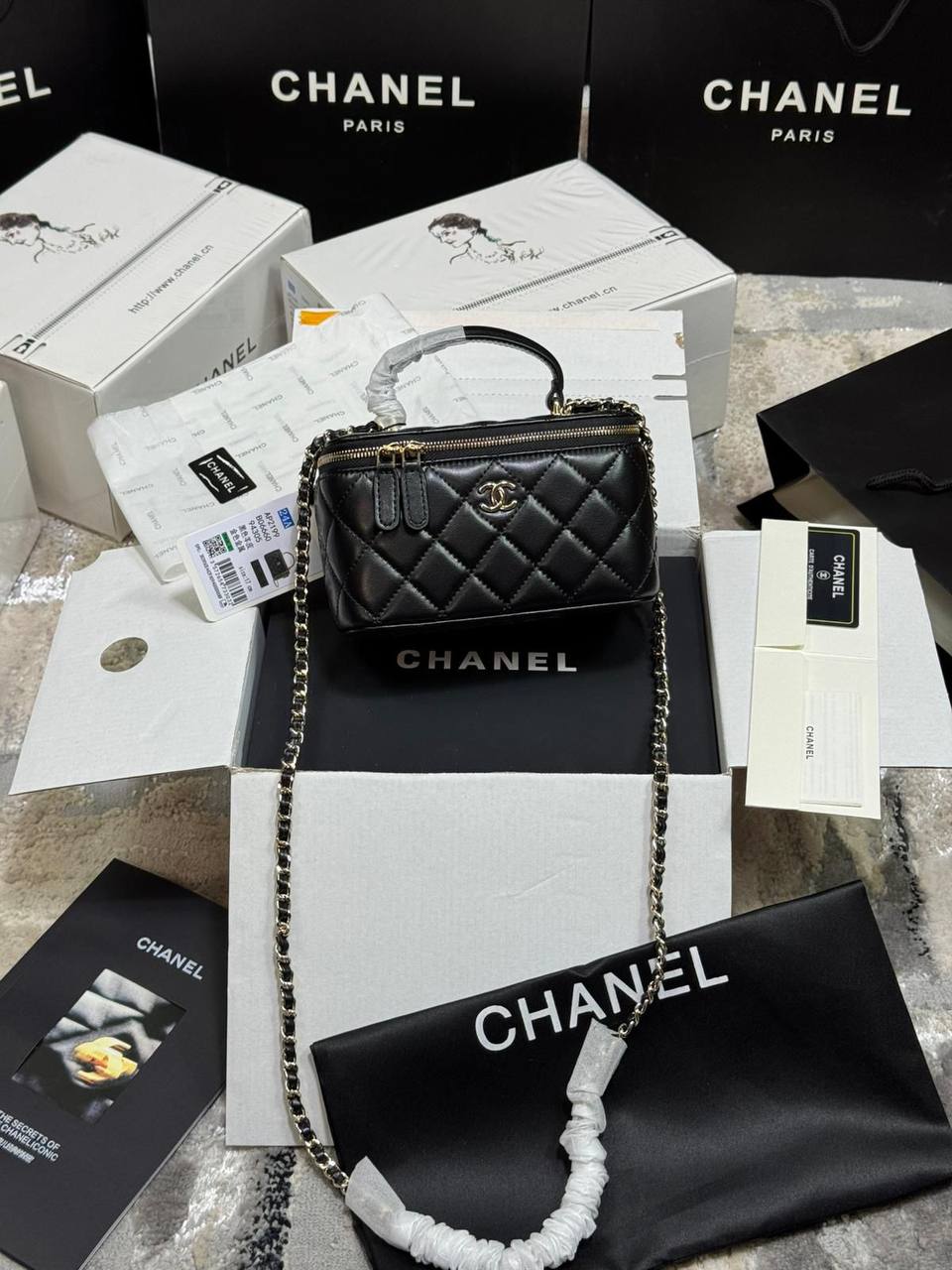 Chanel Vanity Womens Bag in Black Color UK Reps AAA Quality