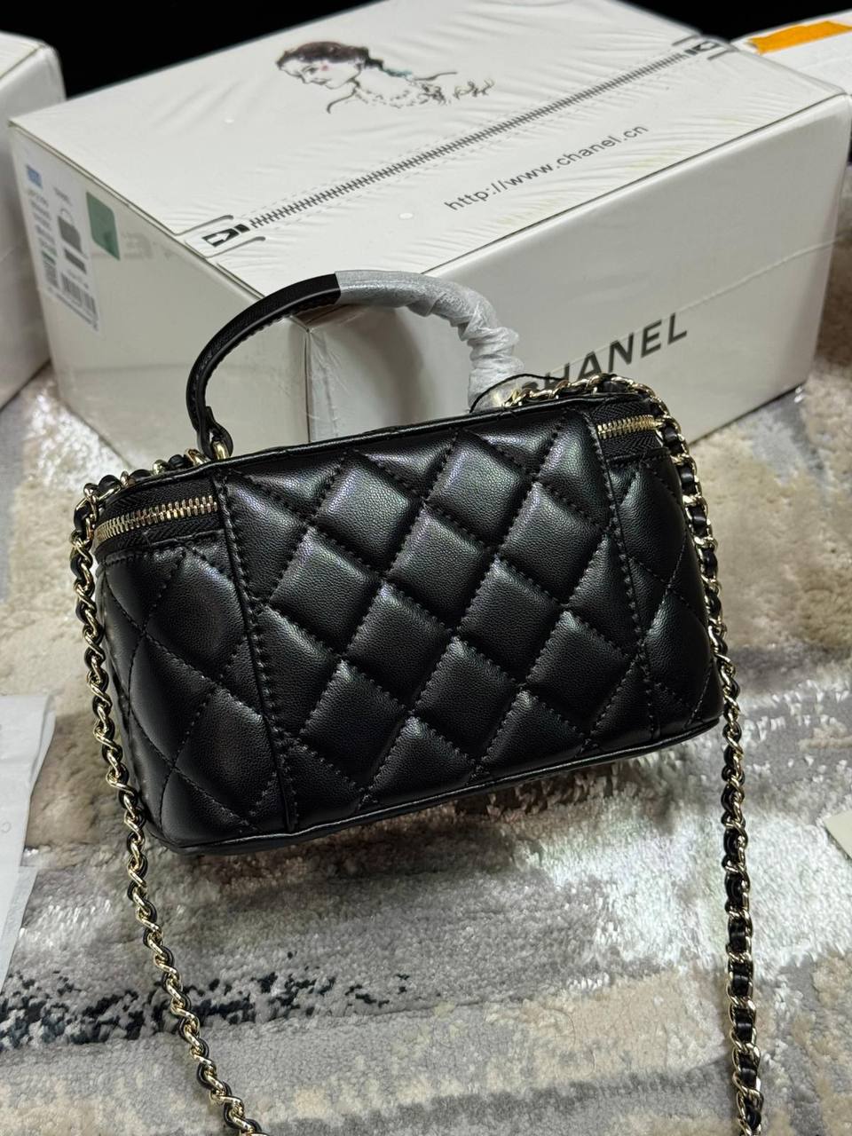 Chanel Vanity Womens Bag in Black Color UK Reps AAA Quality