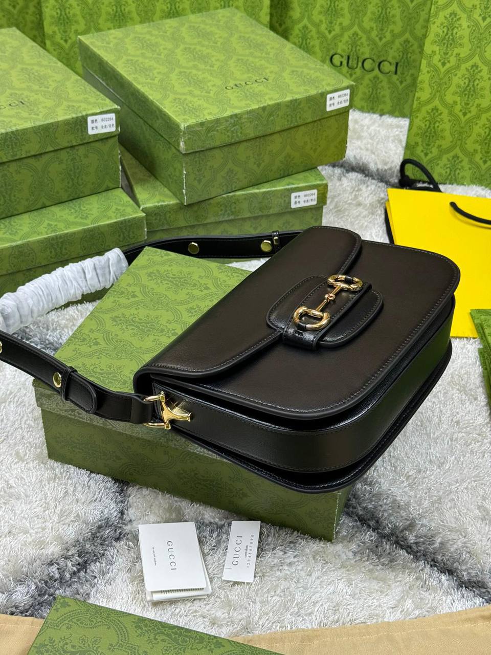 Gucci Horsebit Womens Bag in 2 Colors Best Sale AAA Quality UK Reps