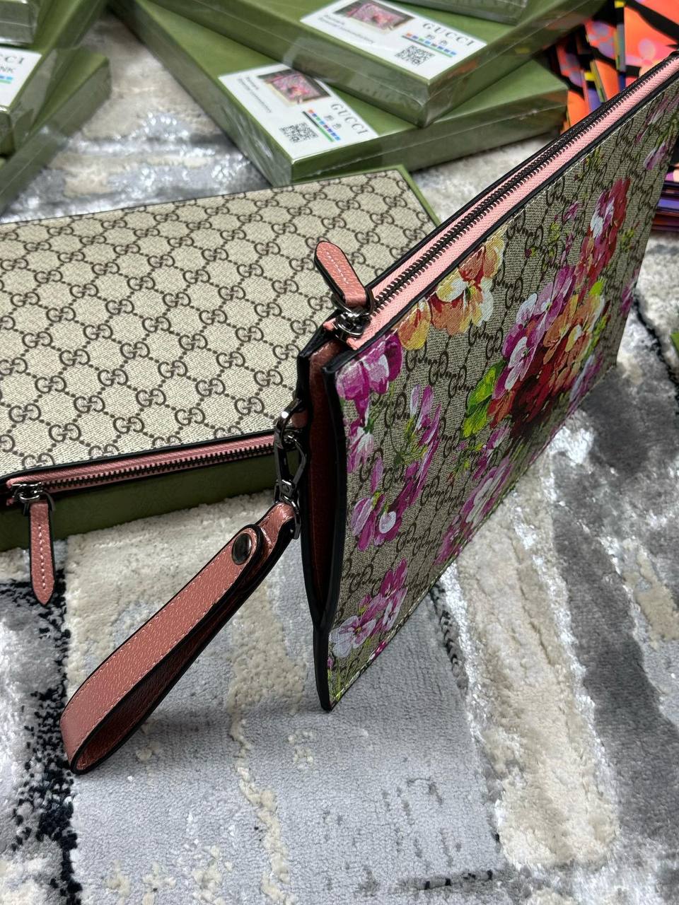 Gucci GG Floral Womens Bag Best Sale AAA Quality UK Reps